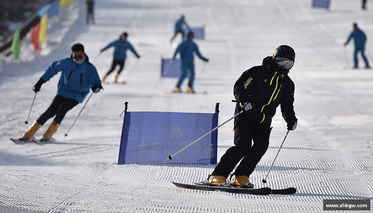 球速体育平台登录入口挑战自我，超越极限！